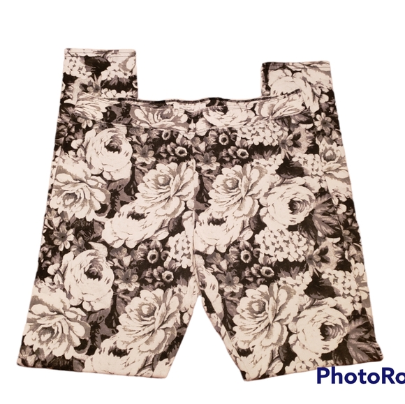 NEW A&F Leggings - Picture 3 of 5